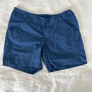 Columbia shorts